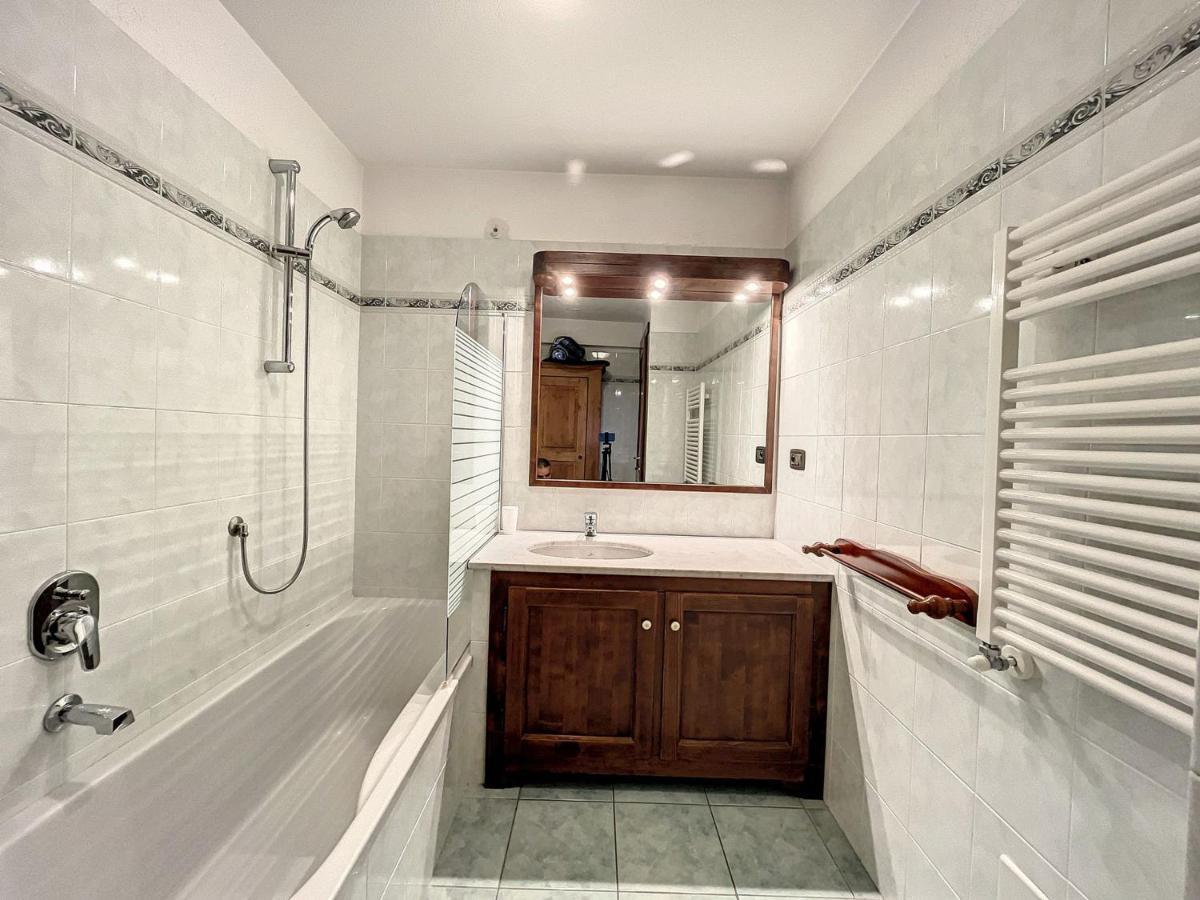T2 Centre Chamonix Avec Parking Prive Et Wifi - Fr-1-507-42 Apartment Exterior foto