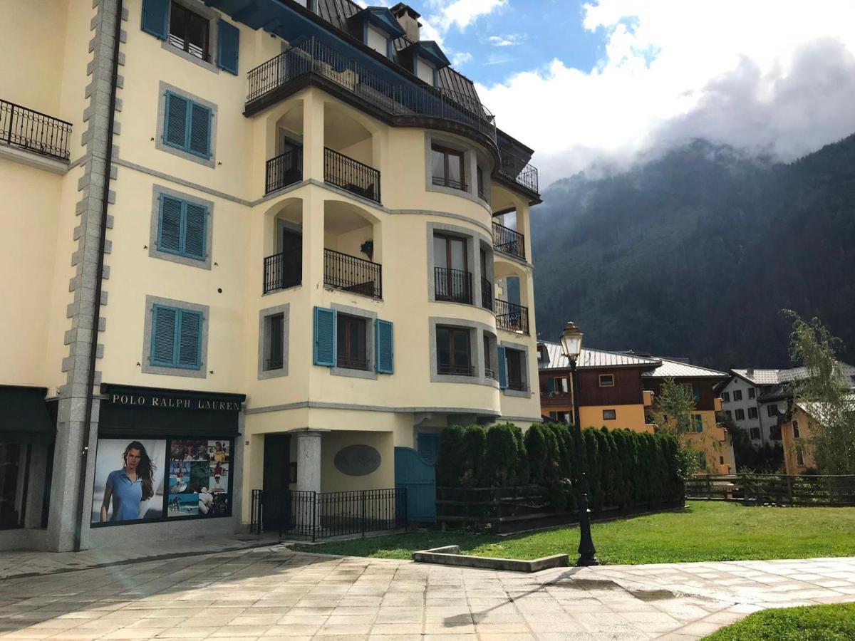 T2 Centre Chamonix Avec Parking Prive Et Wifi - Fr-1-507-42 Apartment Exterior foto
